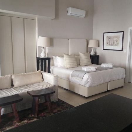 Ana'S Place Apartments มอสเซิลเบย์ ภายนอก รูปภาพ