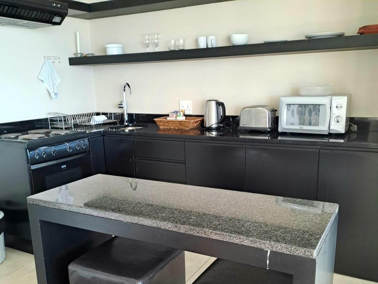 Ana'S Place Apartments มอสเซิลเบย์ ห้อง รูปภาพ
